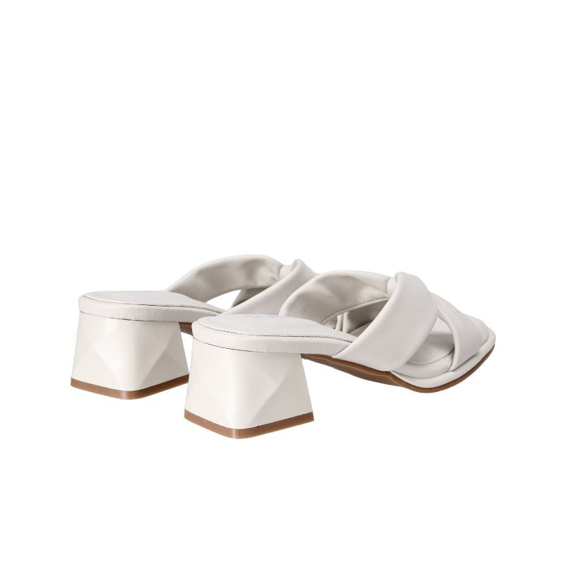 YYF4006 Twisted Knot Block Heel